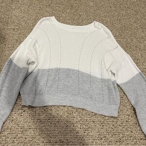 Garage White and grey striped sweater
FITS LIKE XS/S